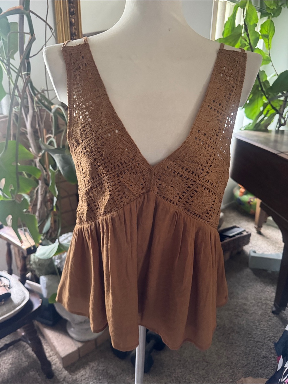 Crochet-Detail V-Neck Peplum Tank Top - Brown